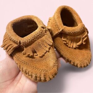 Minnetonka Riley Infant Moccasin Booties Brown Suede Size 1 VGUC Leather
